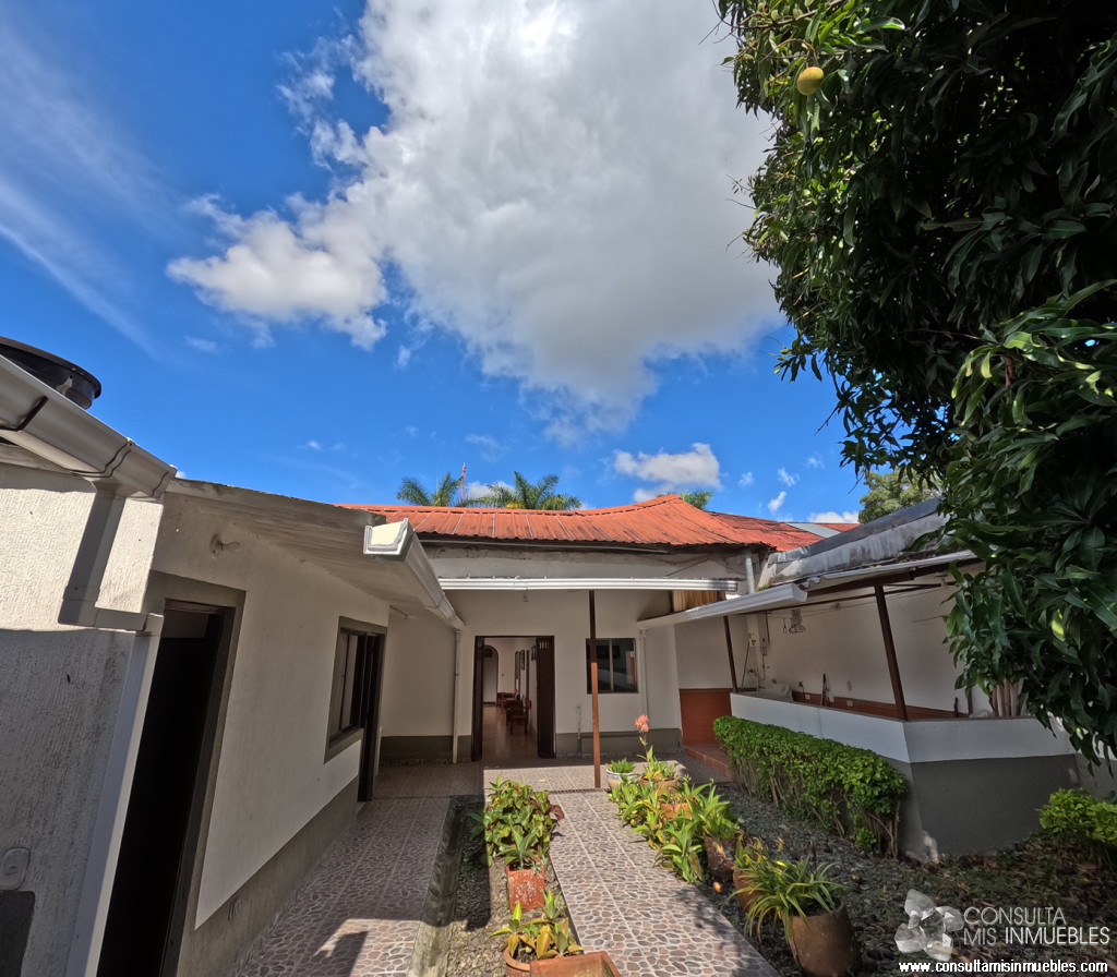 Vendo Casa en el Barrio Belén en Ibagué, Tolima de Colombia | Consulta Mis Inmuebles S.A.S. | Tu nuevo comienzo empieza hoy!