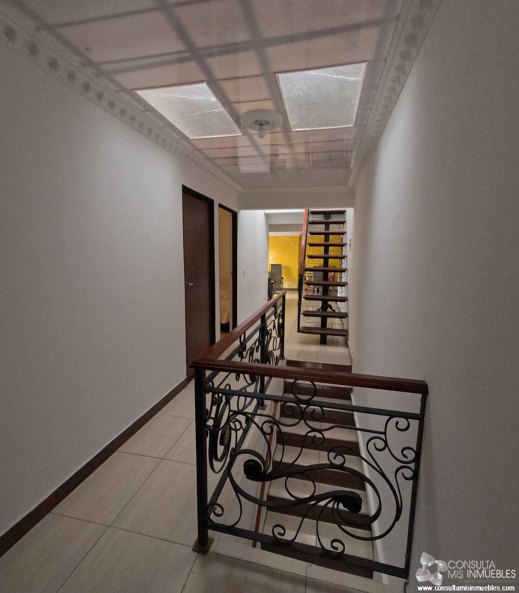 Vendo Casa en el Barrio Jordán II en Ibagué, Tolima de Colombia | Consulta Mis Inmuebles S.A.S. | Tu nuevo comienzo empieza hoy!