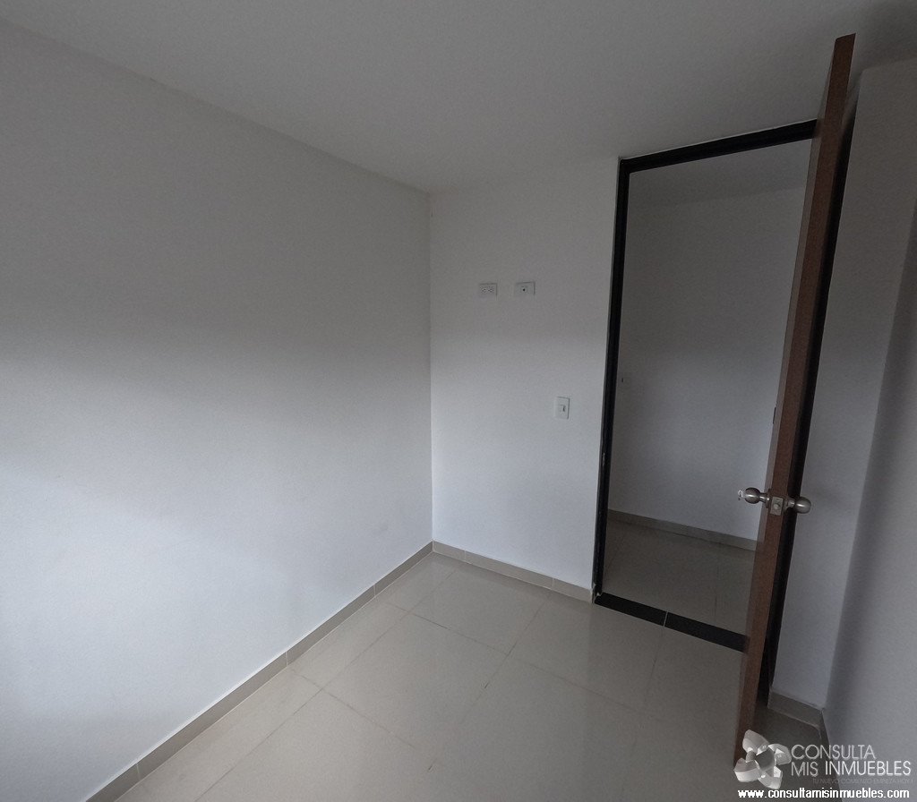 Vendo Apartamento en el Barrio Urbanización San Francisco de Aparco en Conjunto Residencial Multifamiliares Los Angeles en Ibagué, Tolima de Colombia | Consulta Mis Inmuebles S.A.S. | Tu nuevo comienzo empieza hoy!