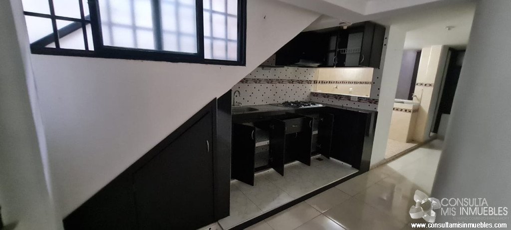 Vendo Casa en el Barrio  en Urbanizaciones Residenciales  en Ibagué, Tolima de Colombia | Consulta Mis Inmuebles S.A.S. | Tu nuevo comienzo empieza hoy!