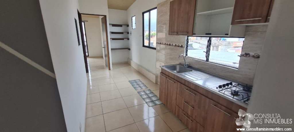 Vendo Casa en el Barrio  en Urbanizaciones Residenciales  en Ibagué, Tolima de Colombia | Consulta Mis Inmuebles S.A.S. | Tu nuevo comienzo empieza hoy!