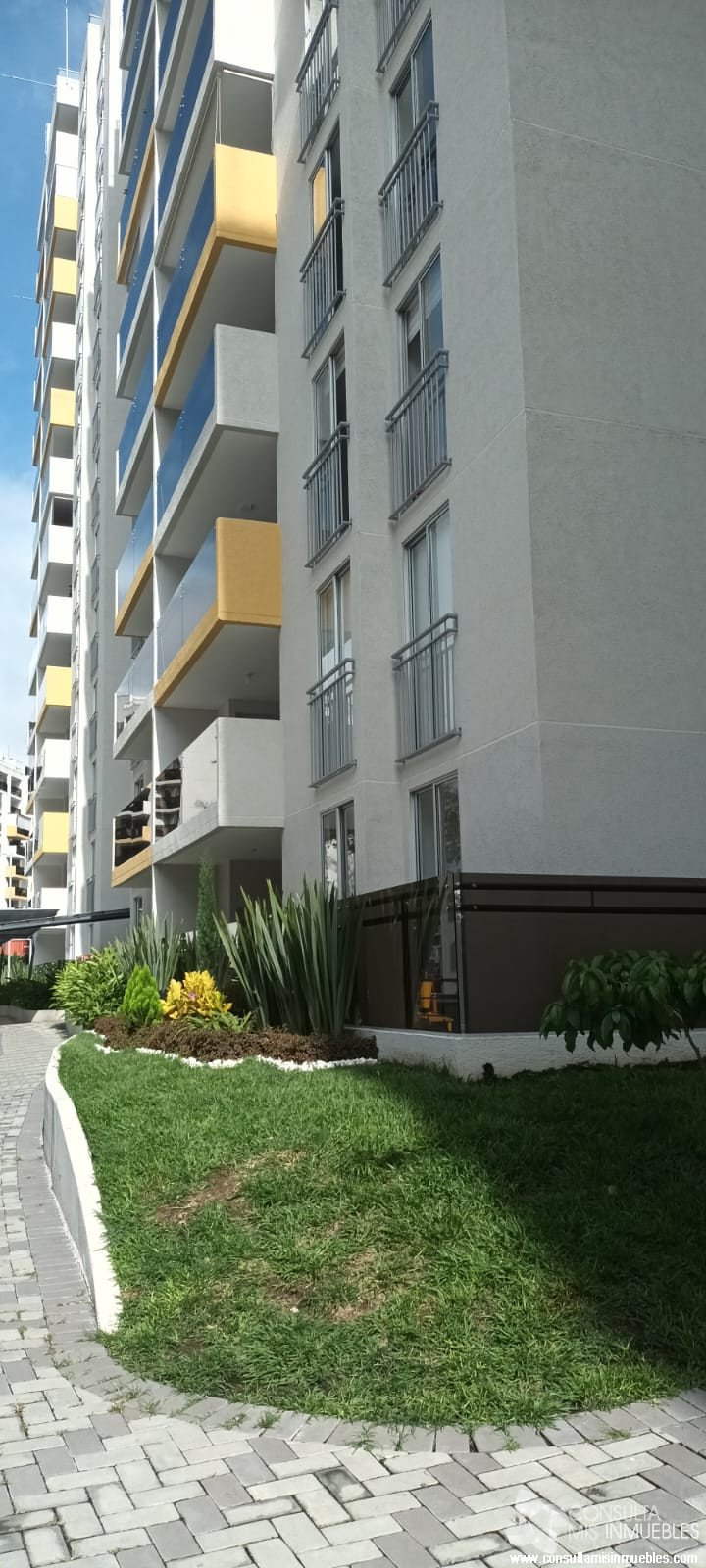 Arriendo Apartamento en el Barrio  en Club Residencial  en Ibagué, Tolima de Colombia | Consulta Mis Inmuebles S.A.S. | Tu nuevo comienzo empieza hoy!