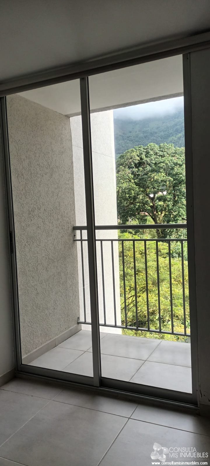 Arriendo Apartamento en el Barrio  en Club Residencial  en Ibagué, Tolima de Colombia | Consulta Mis Inmuebles S.A.S. | Tu nuevo comienzo empieza hoy!