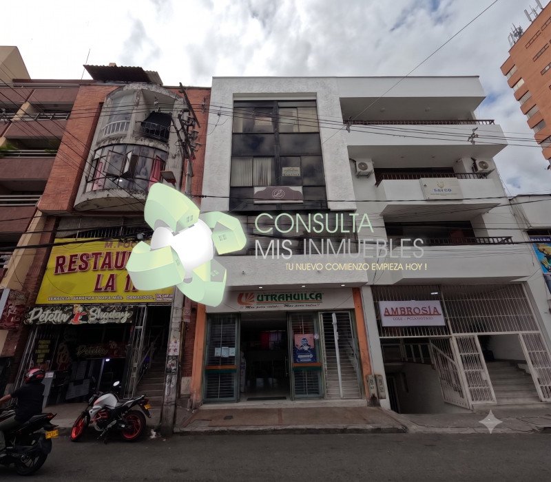 📍 Excelente Vitrina Comercial: Local en 2do Piso sobre la Calle 11 (Centro, Ibagué) - Consulta Mis Inmuebles S.A.S. | Tu nuevo comienzo empieza hoy!