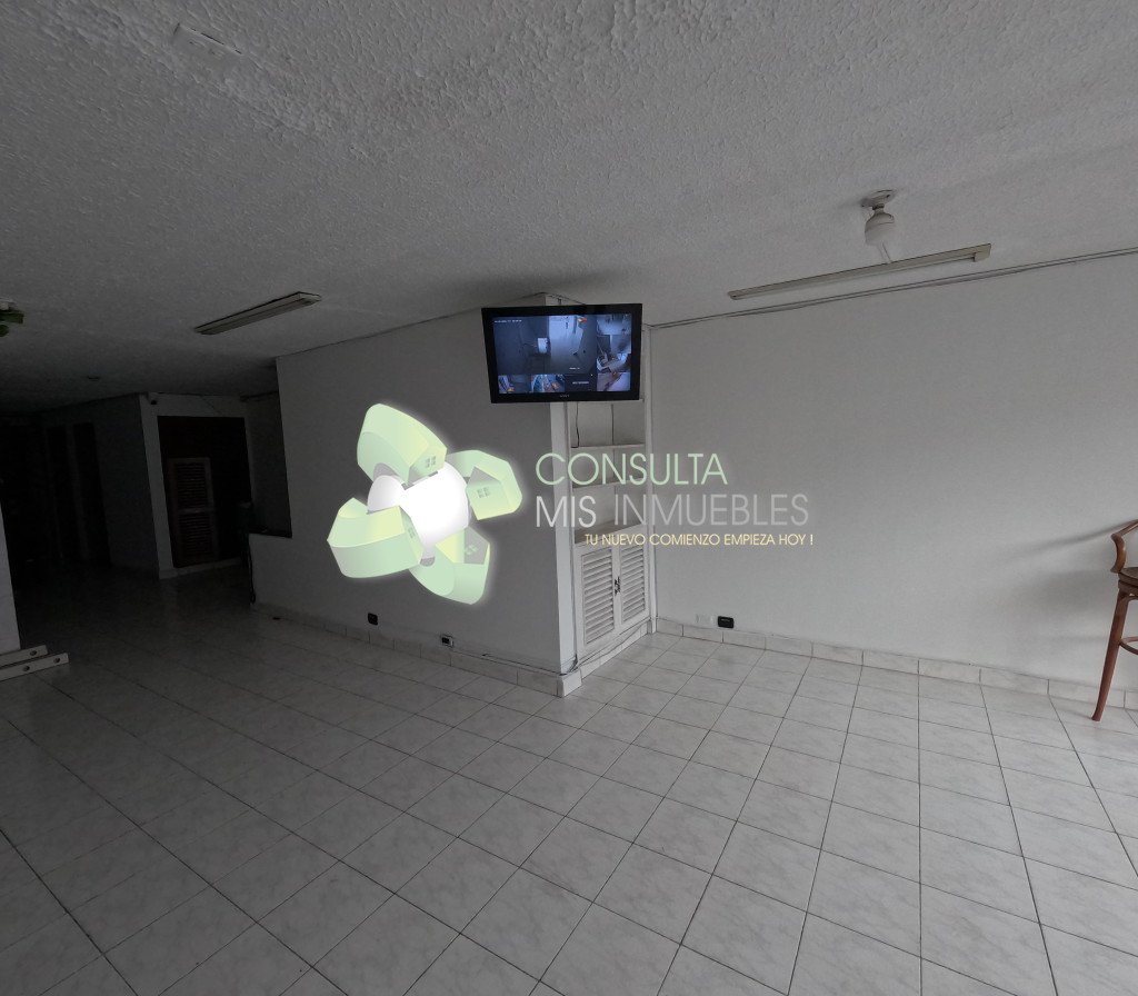📍 Excelente Vitrina Comercial: Local en 2do Piso sobre la Calle 11 (Centro, Ibagué) | Consulta Mis Inmuebles S.A.S. | Tu nuevo comienzo empieza hoy!