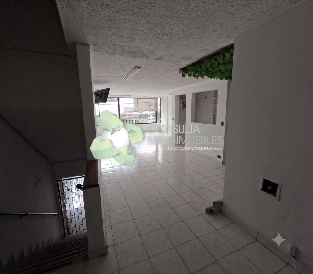 📍 Excelente Vitrina Comercial: Local en 2do Piso sobre la Calle 11 (Centro, Ibagué) | Consulta Mis Inmuebles S.A.S. | Tu nuevo comienzo empieza hoy!