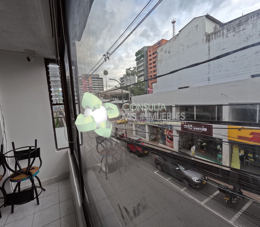 📍 Excelente Vitrina Comercial: Local en 2do Piso sobre la Calle 11 (Centro, Ibagué) | Consulta Mis Inmuebles S.A.S. | Tu nuevo comienzo empieza hoy!