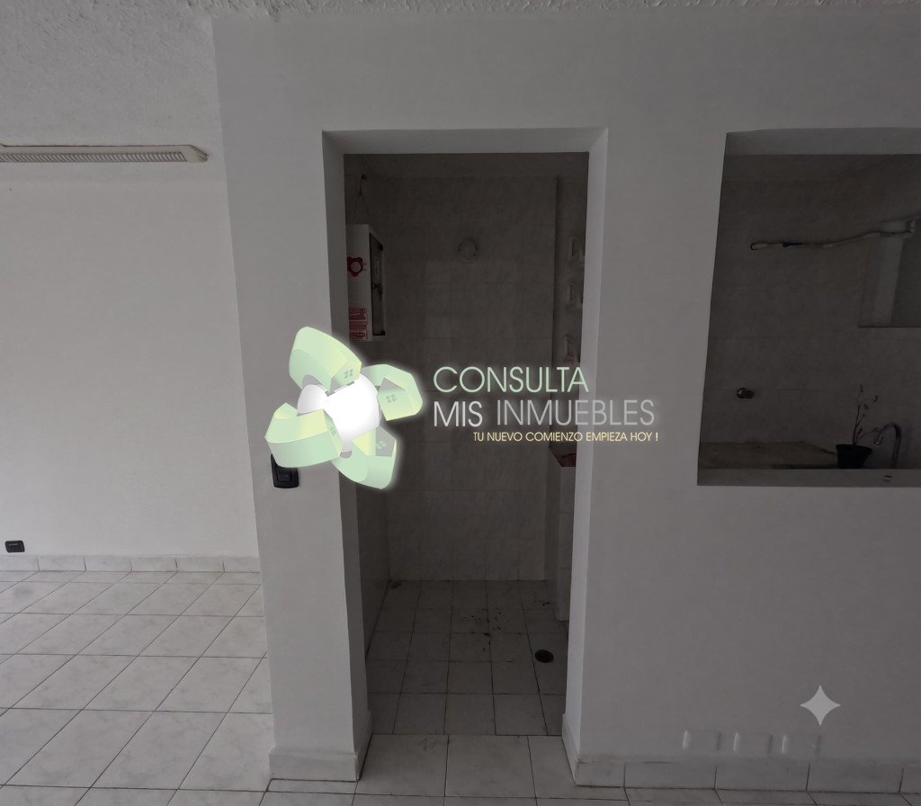 📍 Excelente Vitrina Comercial: Local en 2do Piso sobre la Calle 11 (Centro, Ibagué) | Consulta Mis Inmuebles S.A.S. | Tu nuevo comienzo empieza hoy!