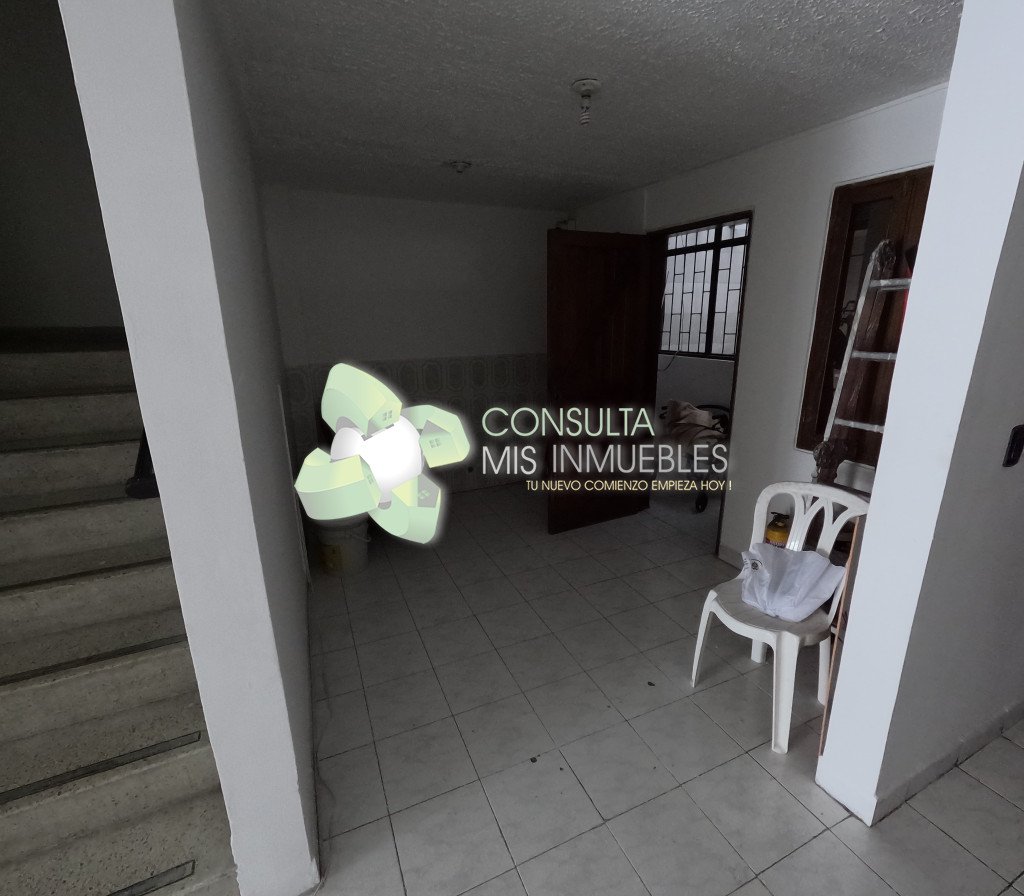 📍 Excelente Vitrina Comercial: Local en 2do Piso sobre la Calle 11 (Centro, Ibagué) | Consulta Mis Inmuebles S.A.S. | Tu nuevo comienzo empieza hoy!
