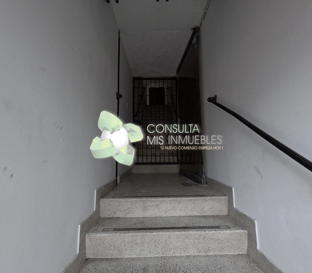 📍 Excelente Vitrina Comercial: Local en 2do Piso sobre la Calle 11 (Centro, Ibagué) | Consulta Mis Inmuebles S.A.S. | Tu nuevo comienzo empieza hoy!