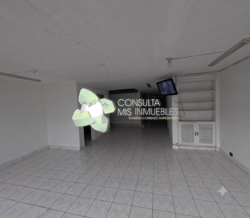 📍 Excelente Vitrina Comercial: Local en 2do Piso sobre la Calle 11 (Centro, Ibagué) | Consulta Mis Inmuebles S.A.S. | Tu nuevo comienzo empieza hoy!