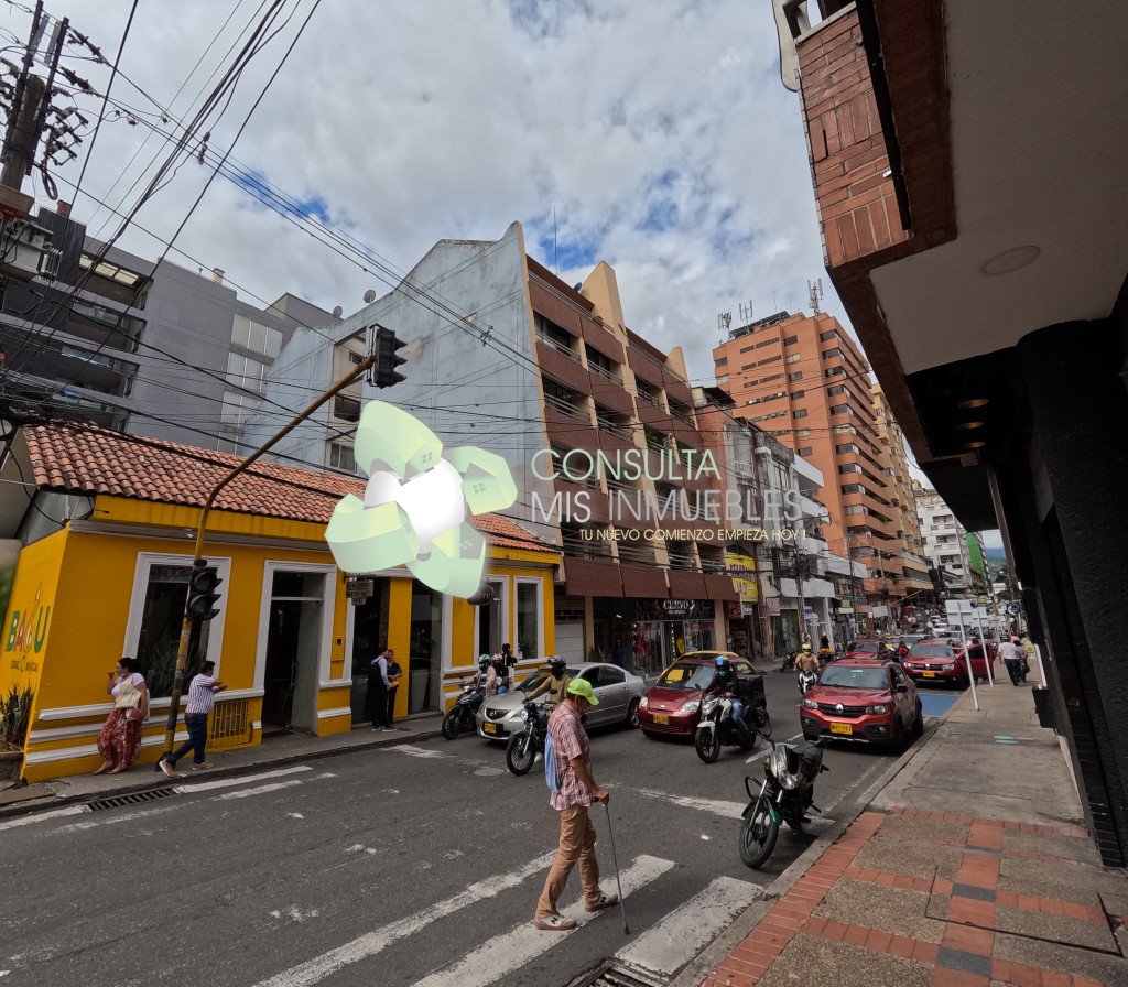 📍 Excelente Vitrina Comercial: Local en 2do Piso sobre la Calle 11 (Centro, Ibagué) | Consulta Mis Inmuebles S.A.S. | Tu nuevo comienzo empieza hoy!