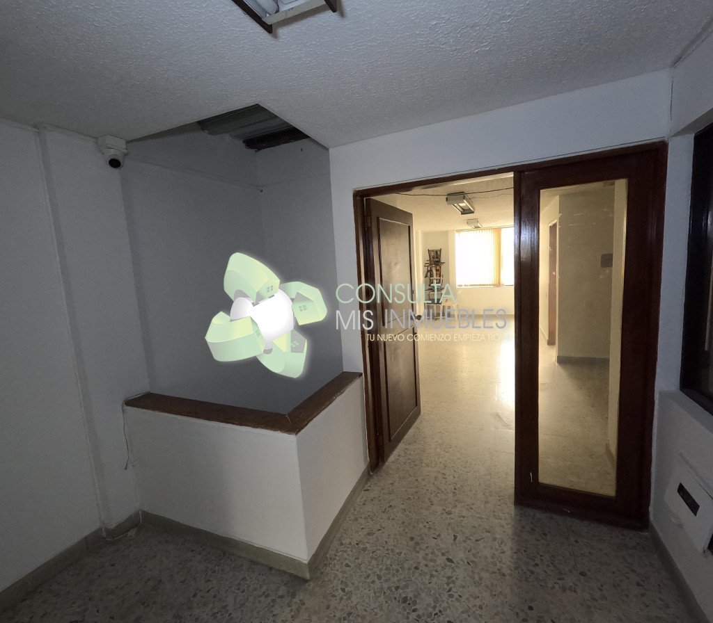 📍 ¡Excelente Vitrina Comercial! Local en 4.° piso sobre la estratégica Calle 11 (Centro de Ibagué). | Consulta Mis Inmuebles S.A.S. | Tu nuevo comienzo empieza hoy!