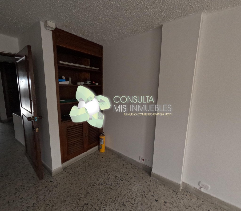 📍 ¡Excelente Vitrina Comercial! Local en 4.° piso sobre la estratégica Calle 11 (Centro de Ibagué). | Consulta Mis Inmuebles S.A.S. | Tu nuevo comienzo empieza hoy!