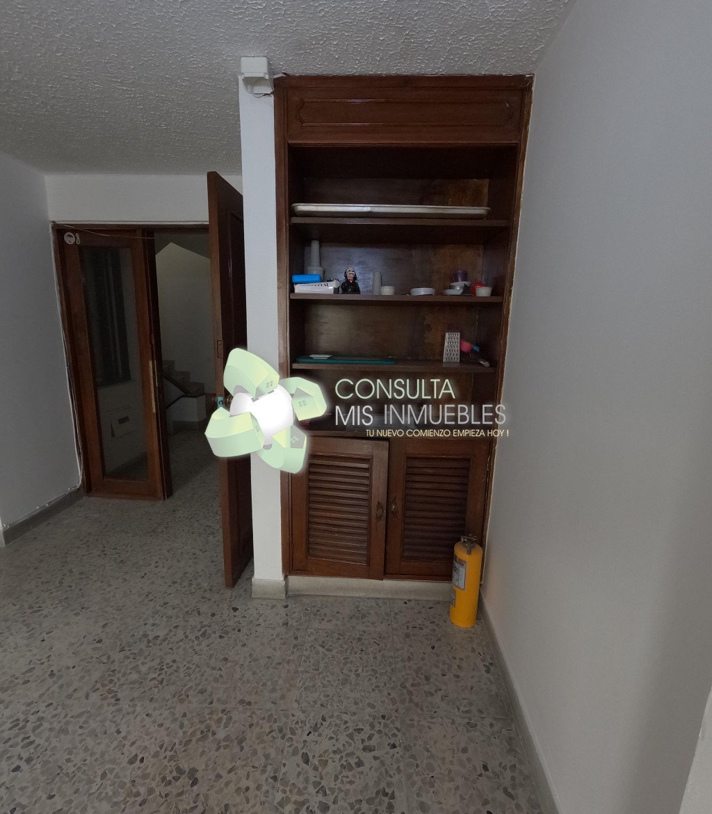 📍 ¡Excelente Vitrina Comercial! Local en 4.° piso sobre la estratégica Calle 11 (Centro de Ibagué). | Consulta Mis Inmuebles S.A.S. | Tu nuevo comienzo empieza hoy!