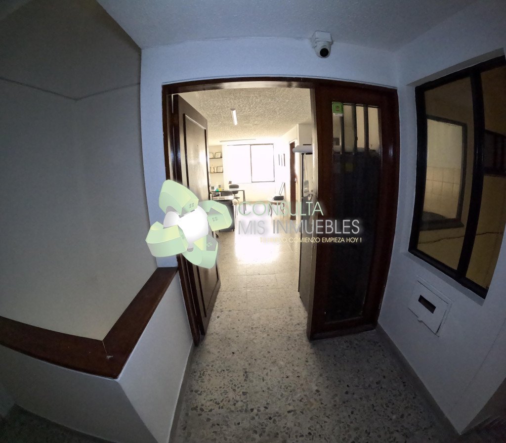 📍 ¡Excelente Vitrina Comercial! Local en 3.er piso sobre la estratégica Calle 11 (Centro de Ibagué) | Consulta Mis Inmuebles S.A.S. | Tu nuevo comienzo empieza hoy!