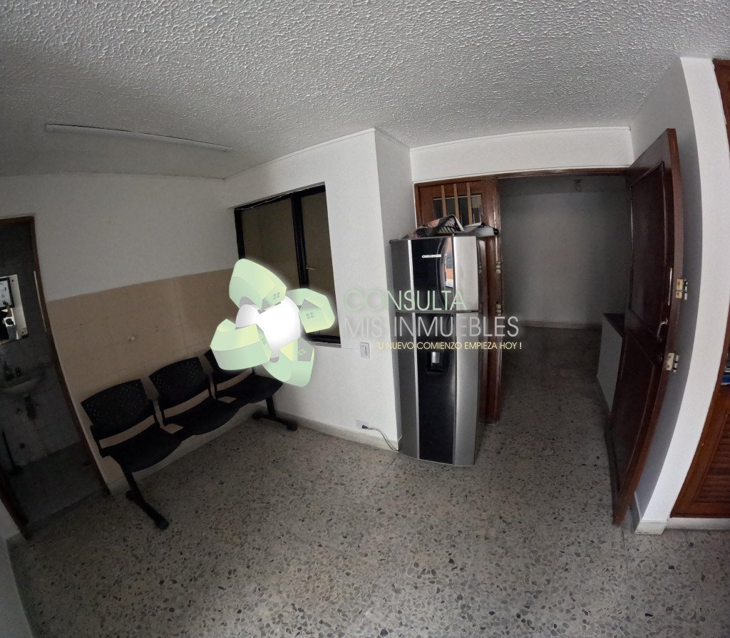 📍 ¡Excelente Vitrina Comercial! Local en 3.er piso sobre la estratégica Calle 11 (Centro de Ibagué) | Consulta Mis Inmuebles S.A.S. | Tu nuevo comienzo empieza hoy!