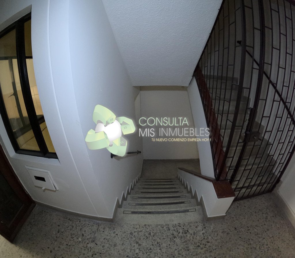 📍 ¡Excelente Vitrina Comercial! Local en 3.er piso sobre la estratégica Calle 11 (Centro de Ibagué) | Consulta Mis Inmuebles S.A.S. | Tu nuevo comienzo empieza hoy!